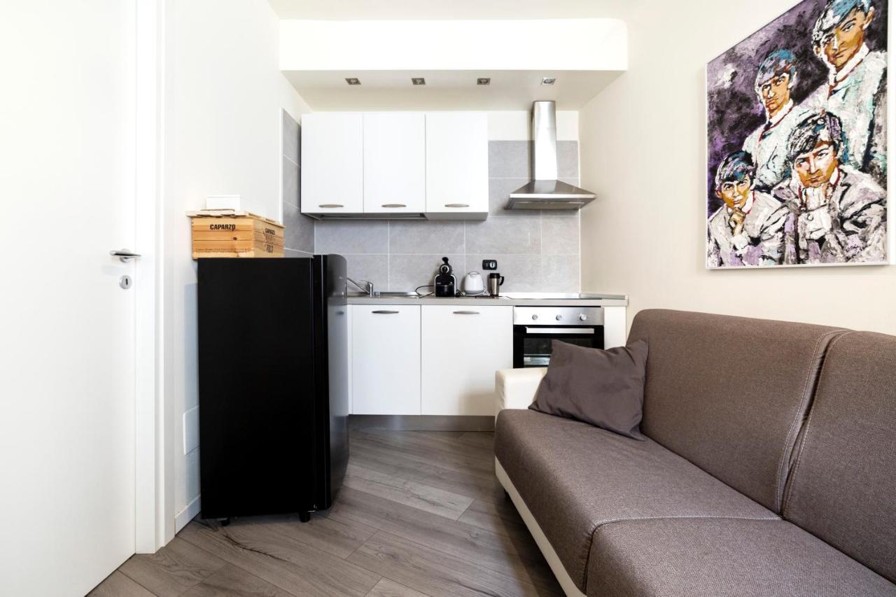 Affori Cosy Apartment Milan Bagian luar foto